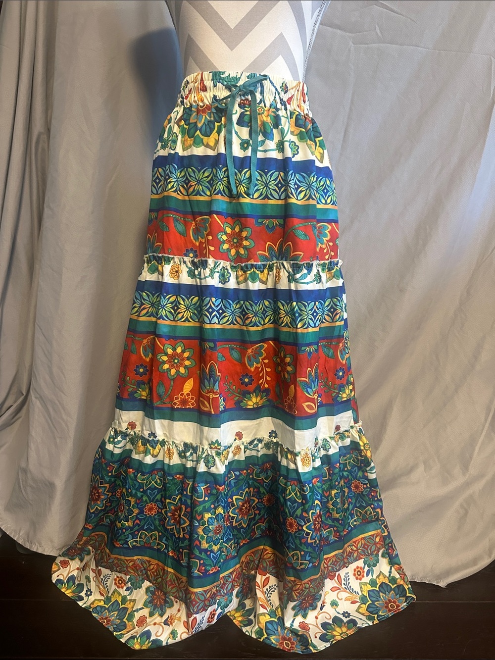 Bohemian Tiered Maxi Skirt with Pockets - Multicolor Floral
